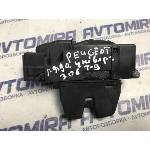 Замок крышки багажника Peugeot 308 SW 2013-2021 9804762080